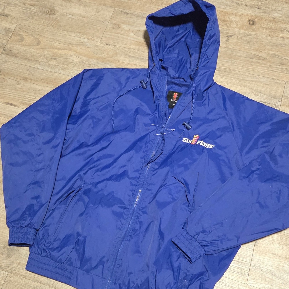 Vintage Six Flags Windbreaker Jacket Blue Size Small Embroidered Logo Hooded New - Picture 1 of 9
